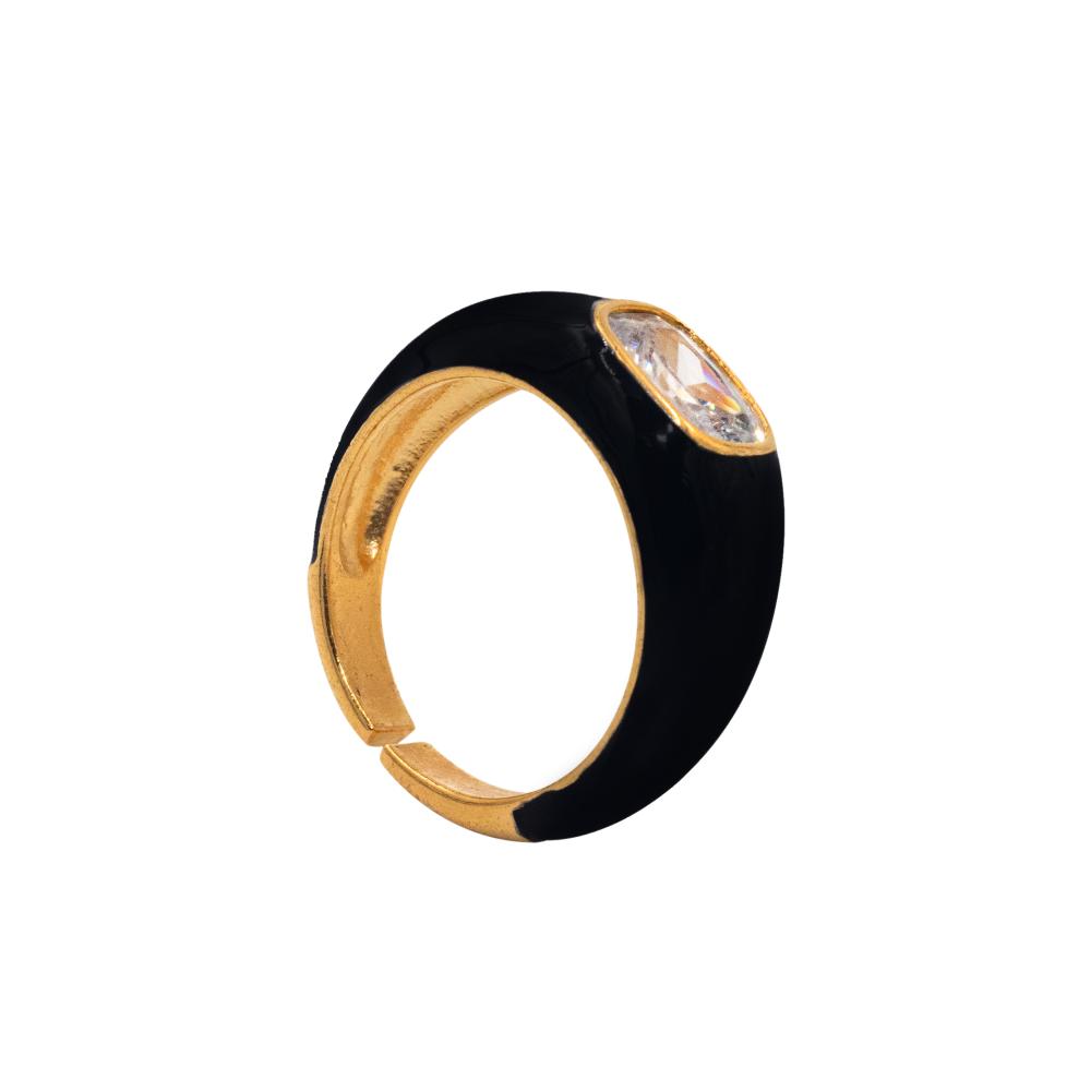 ACCENT Ring with enamel coating and voluminous crystal accent cuff earring with enamel coating in basic black colour