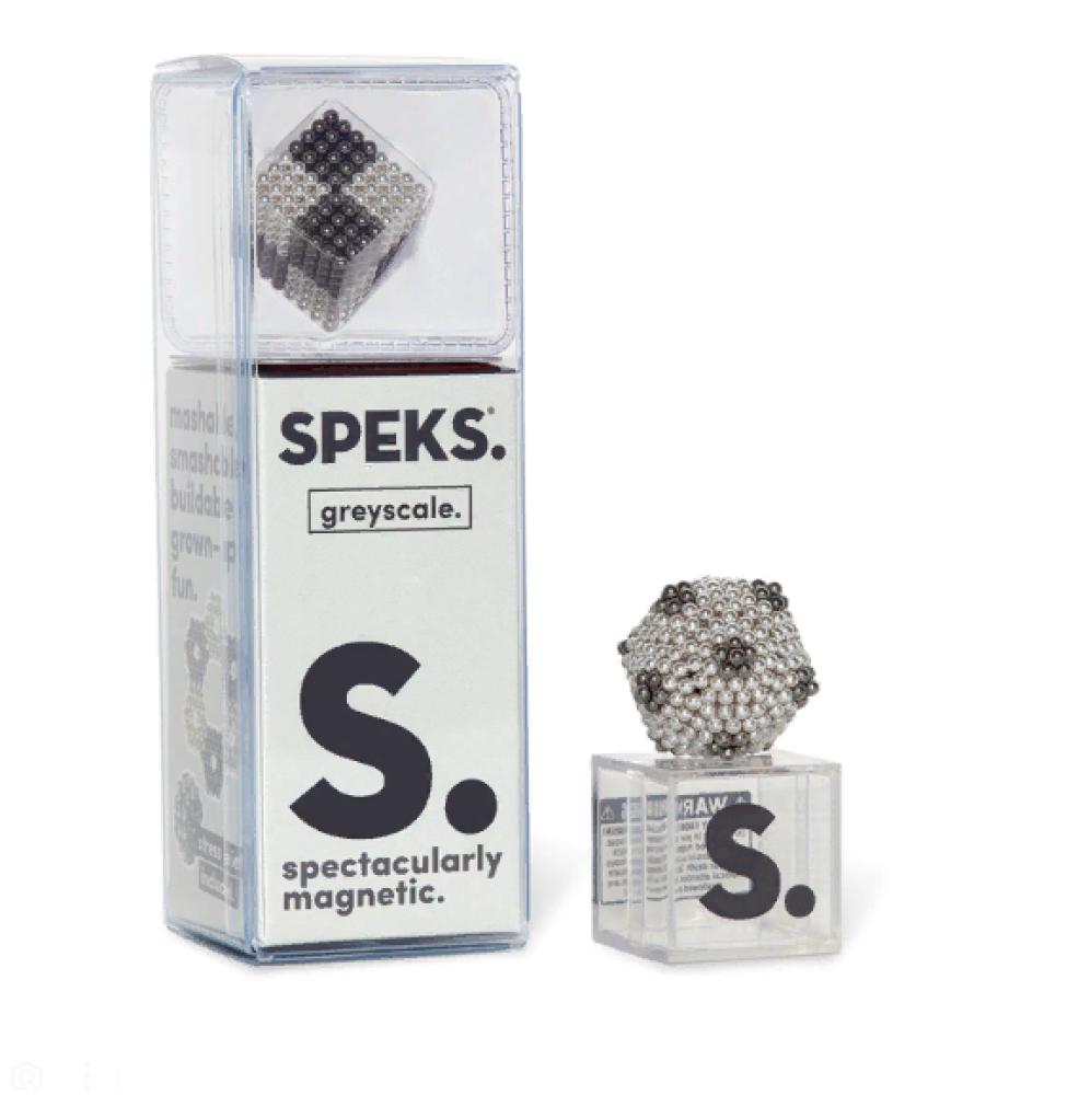 Speks 2 Tones Greyscale Magnet speks solid purple magnet