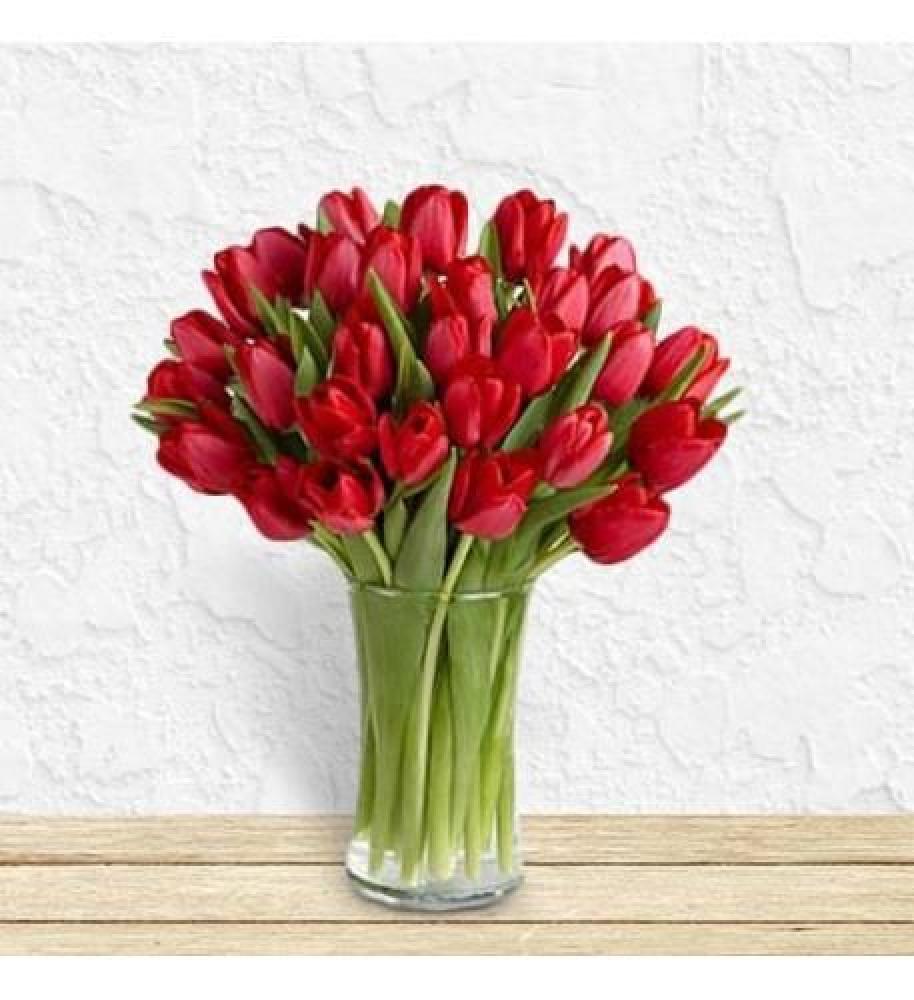 50 Red Tulips with Glass Vase
