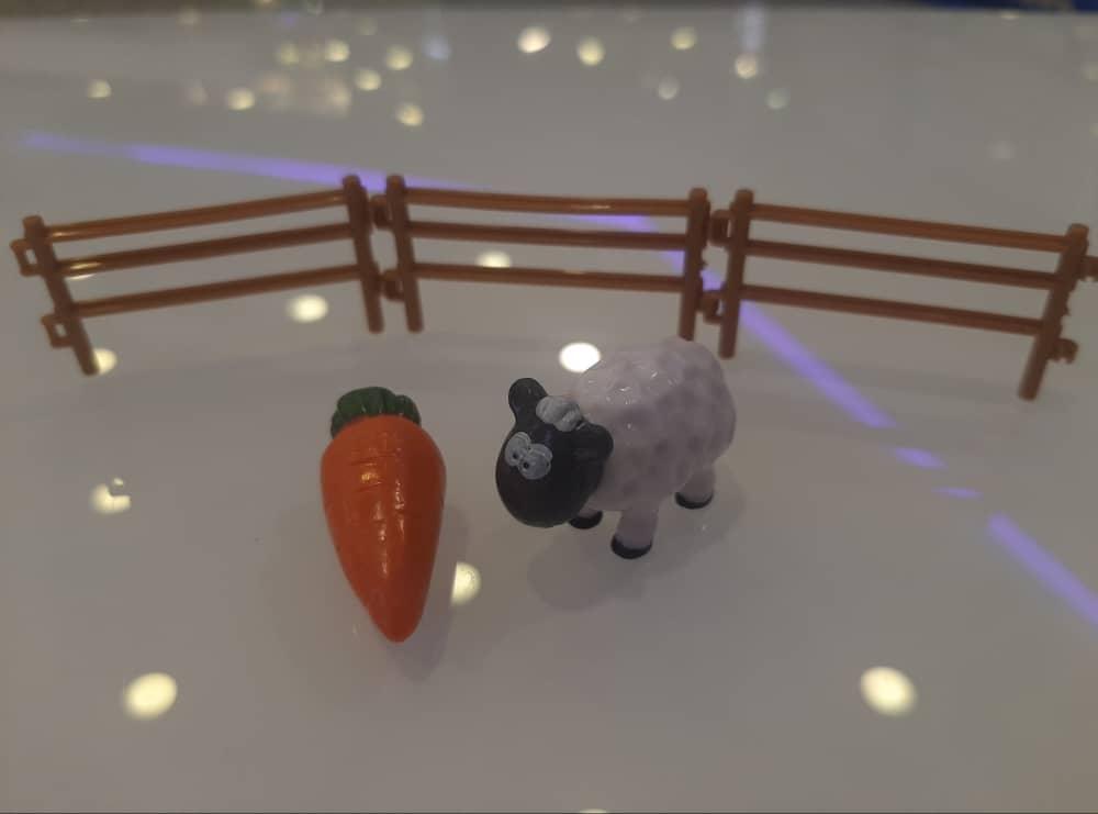 Playful Tepli sheep with carrot and very cute and attractive fence. sonic musical and walking toys soft 30 cm very cute toys and good gift